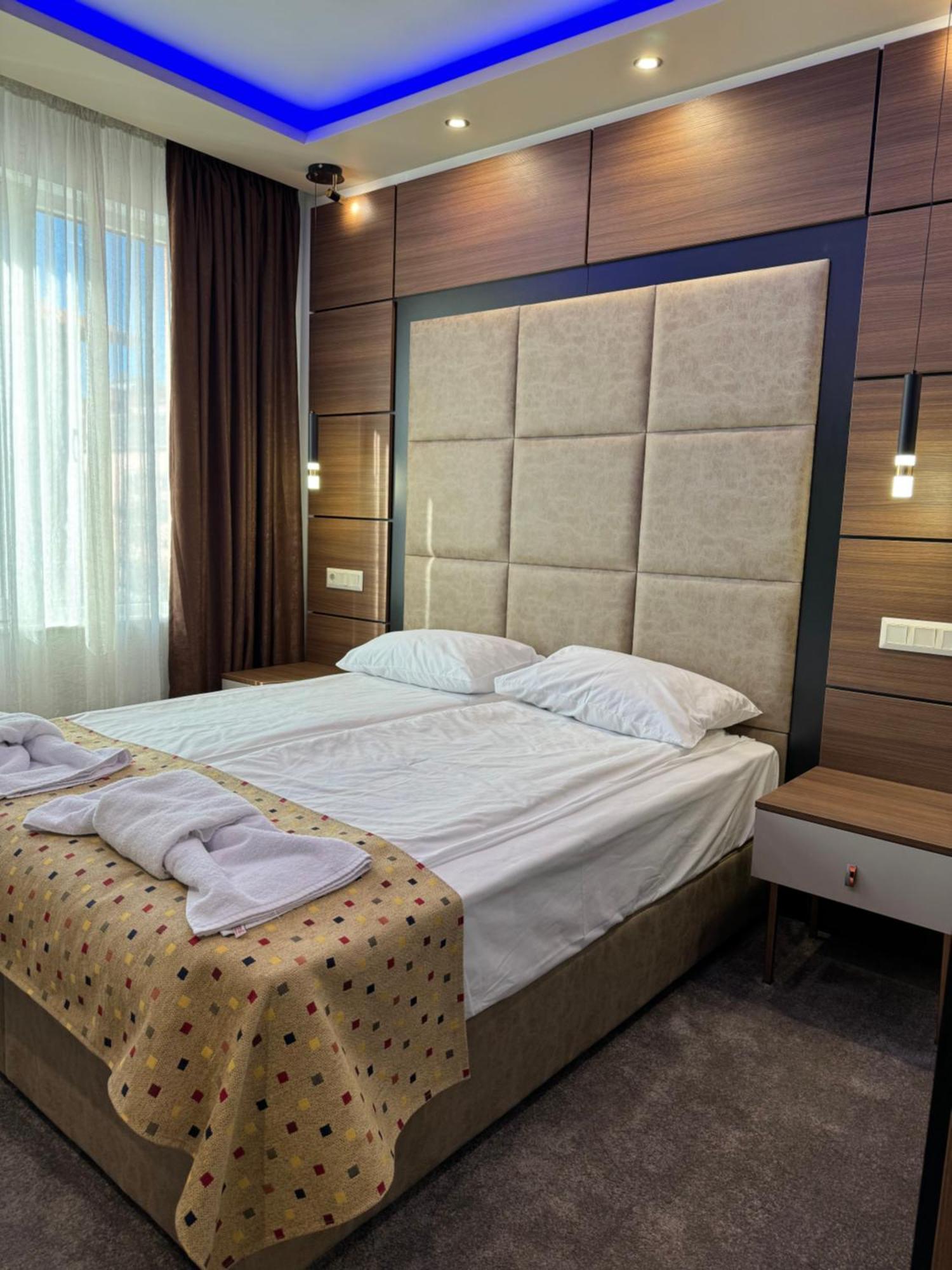 Hotel Diamant Dospat Extérieur photo